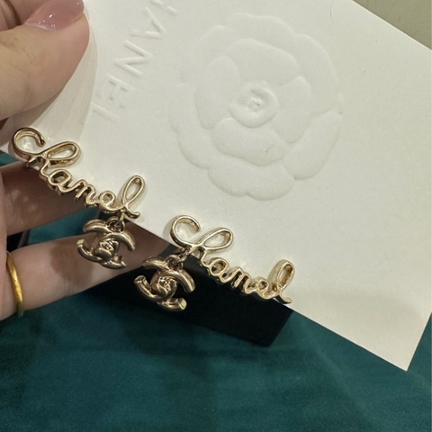 Chanel 23P耳環