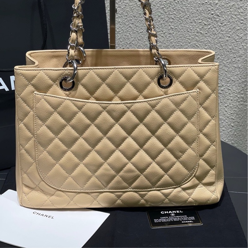 Chanel 米色牛皮荔枝皮 銀扣GST購物袋單肩包 身份卡17開,尺寸約34*24*12-2