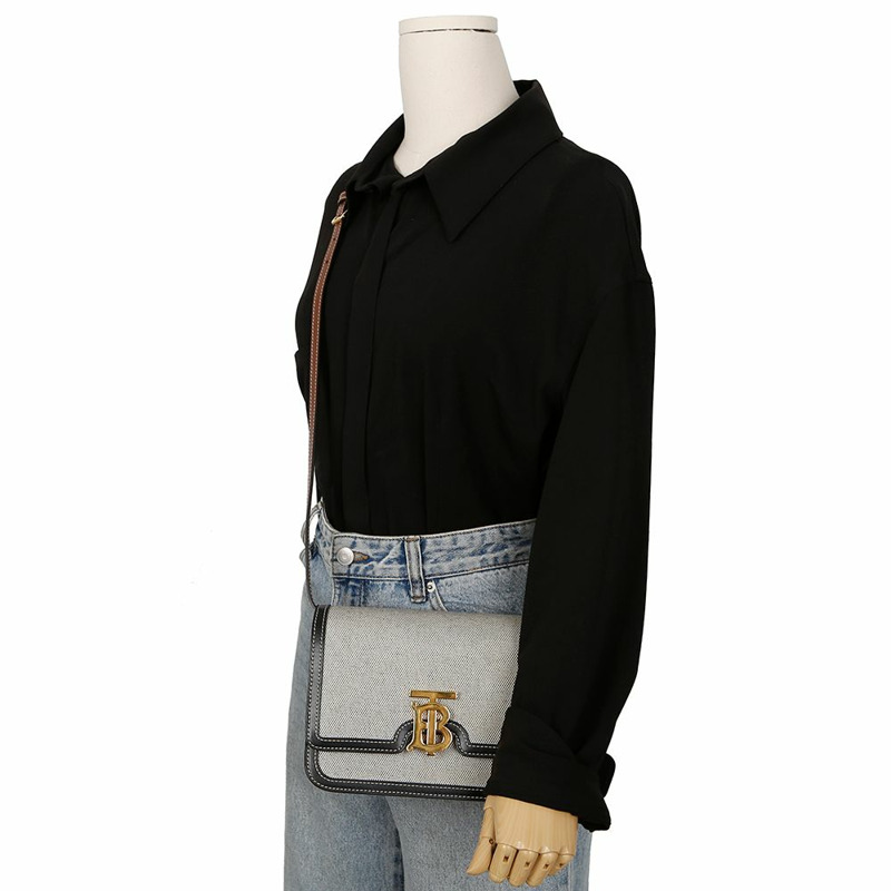 【包稅】BURBERRY 8030666 TB 肩斜背包-9