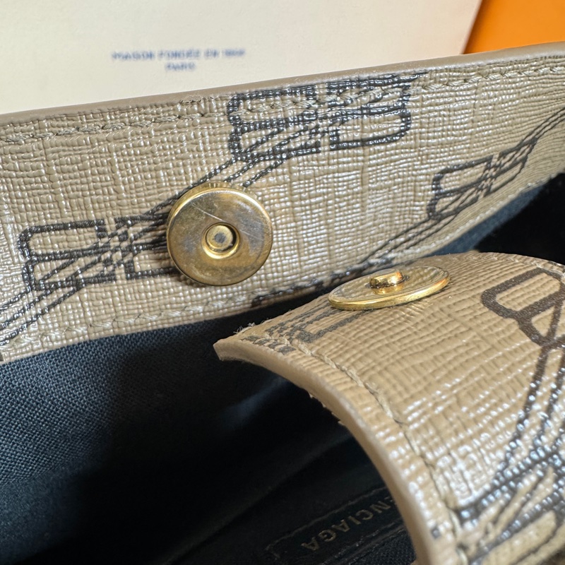 Balenclaga 琴譜包 ⭕️❤️‍🔥離櫃閑置 💖收藏分享💖-26