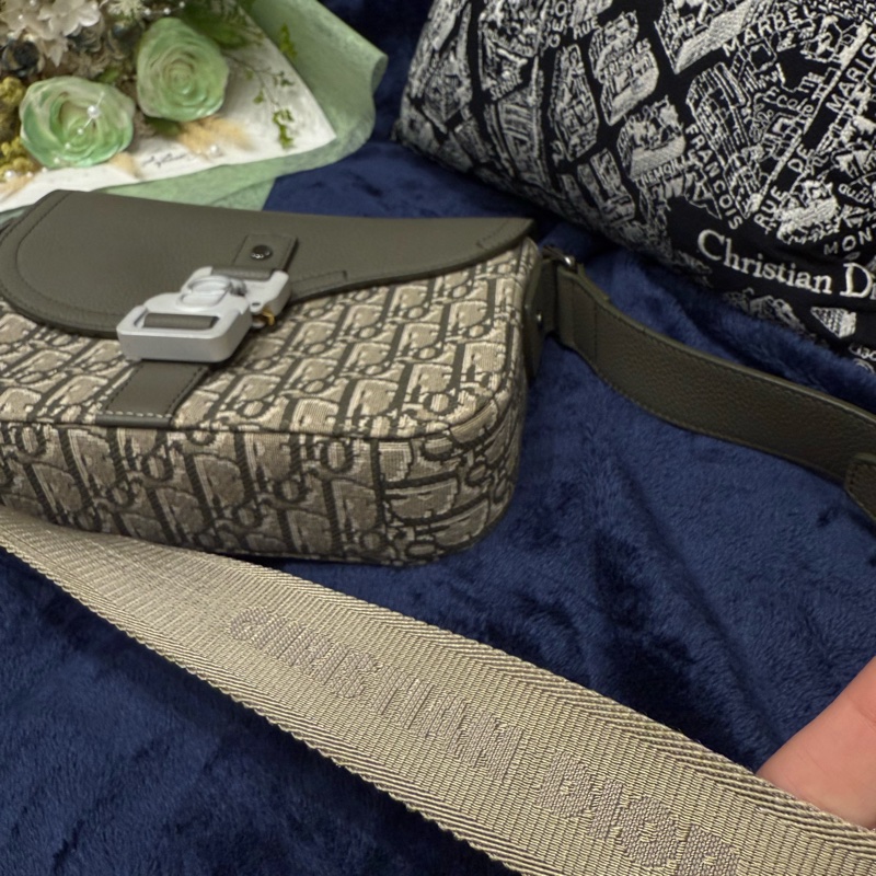 Dior Saddle 皮革馬鞍設計綠色老花側背包/郵差包-7