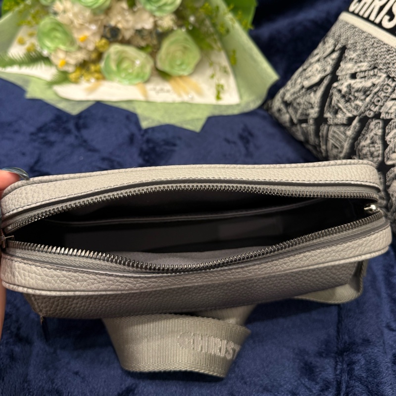 Dior rider 2.0 zipped messenger bag logo滿版壓花漸層灰斜背包-6
