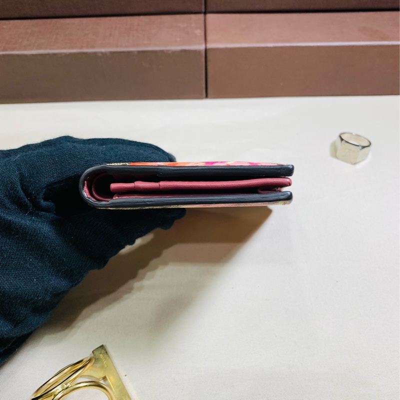 🌸典雅實用 Gucci 古馳限量花卉老花6卡短夾-8