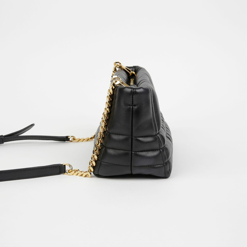 BURBERRY Lola TB 小號鏈條斜背包 8057348-4