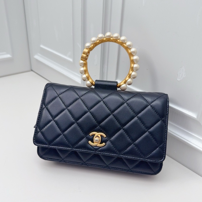 98新Chanel香奈兒珍珠立體手環woc 鏈條包-1