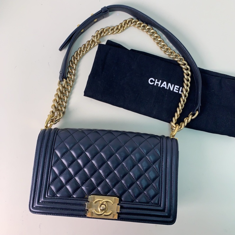 95新 香奈兒leboy黑金 22開羊皮-0