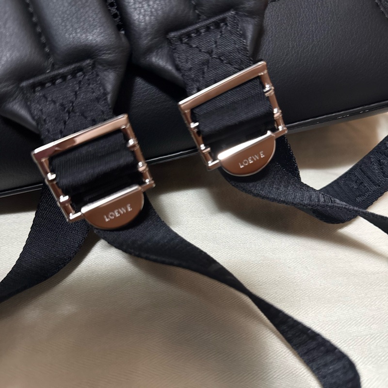 LOEWE Convertible 經典小牛皮後背包-14