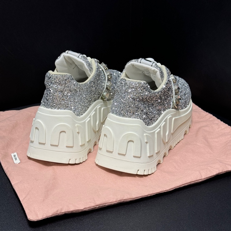 （全新品🎁） Miu Miu 專櫃最新 明星同款 閃片布運動鞋 專櫃38000！-1