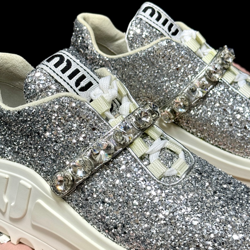 （全新品🎁） Miu Miu 專櫃最新 明星同款 閃片布運動鞋 專櫃38000！-6