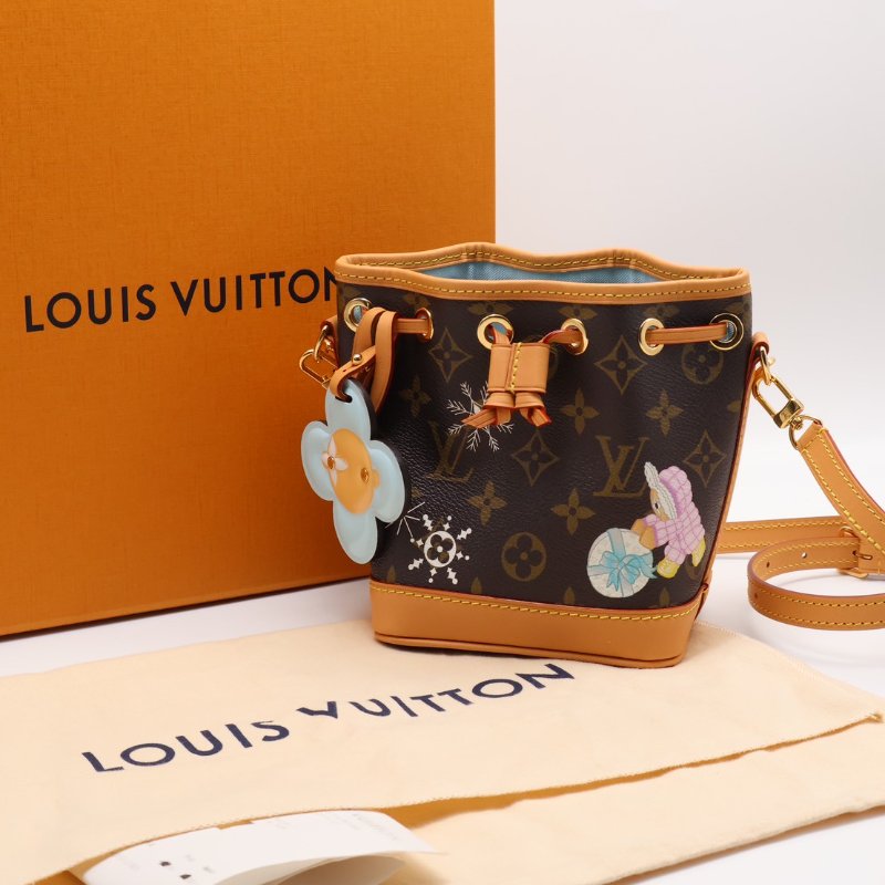 LOUIS VUITTON Nano noe水桶包 - 聖誕限定版-9