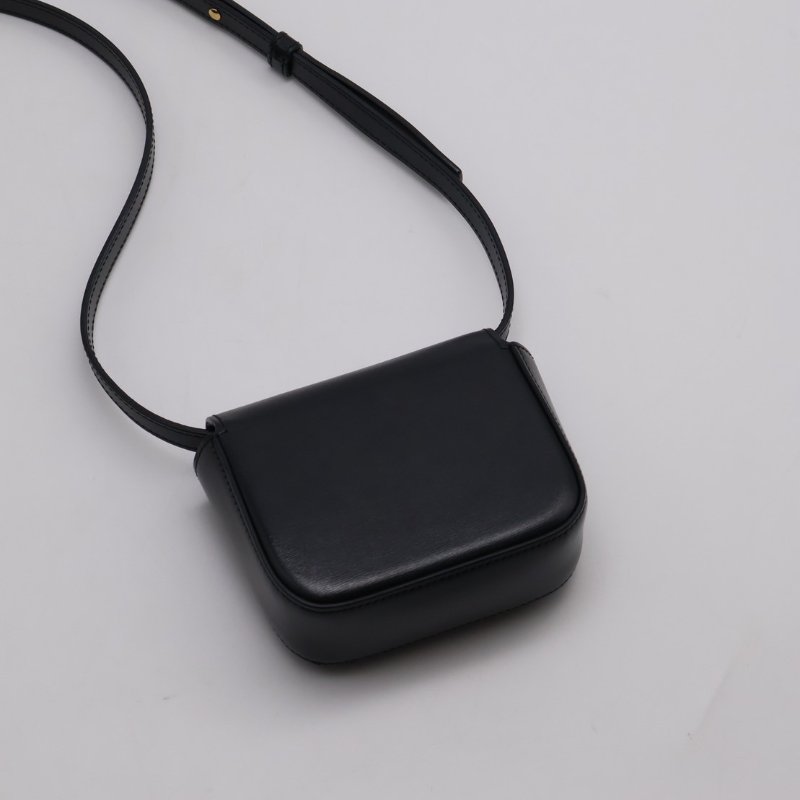 CELINE 凱旋釦Mini box - 黑金-1