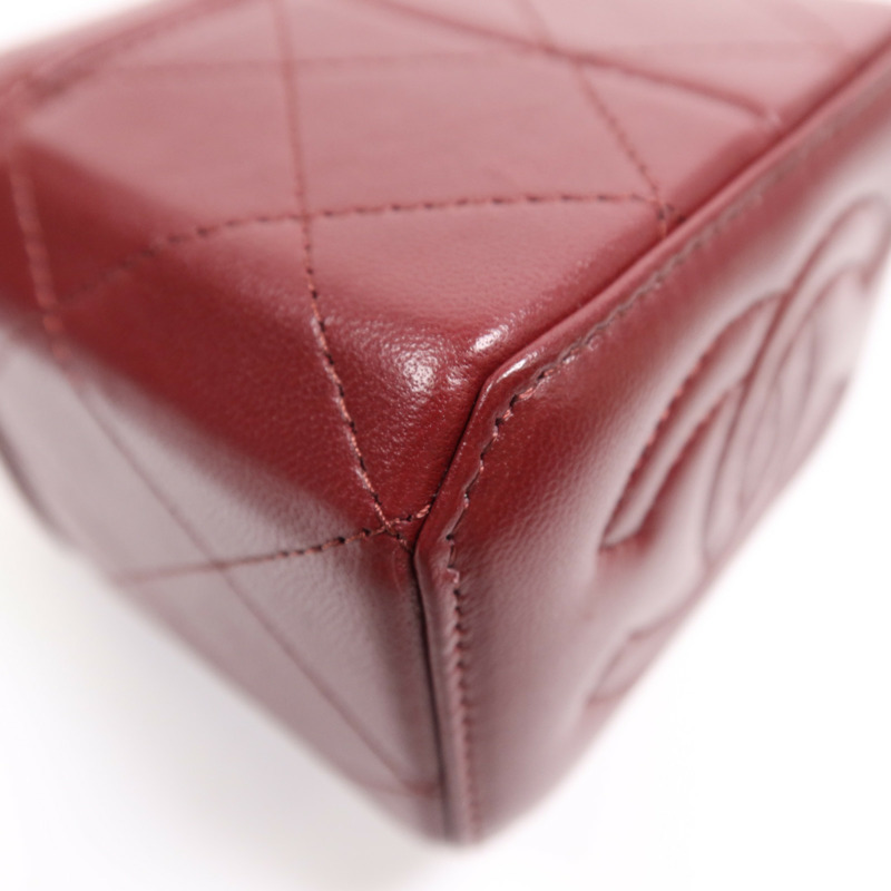 CHANEL 羊皮皮革Mini Vanity Case金扣鏈帶肩背袋-13