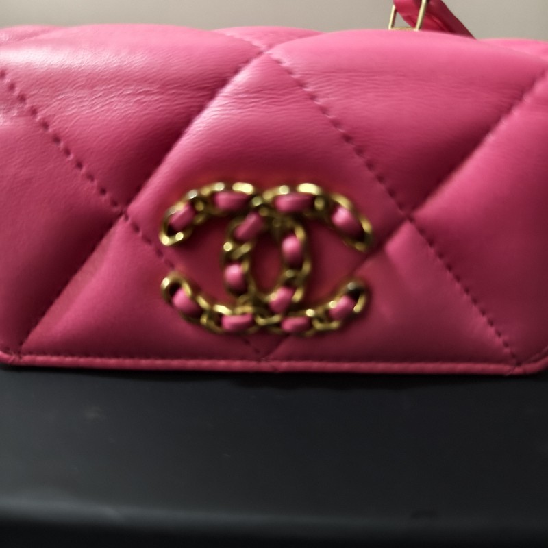 CHANAL桃紅色19短皮夾-5