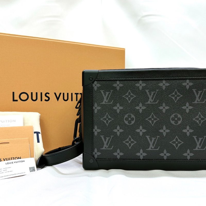 LV 全新Soft Trunk黑花軟箱包-0