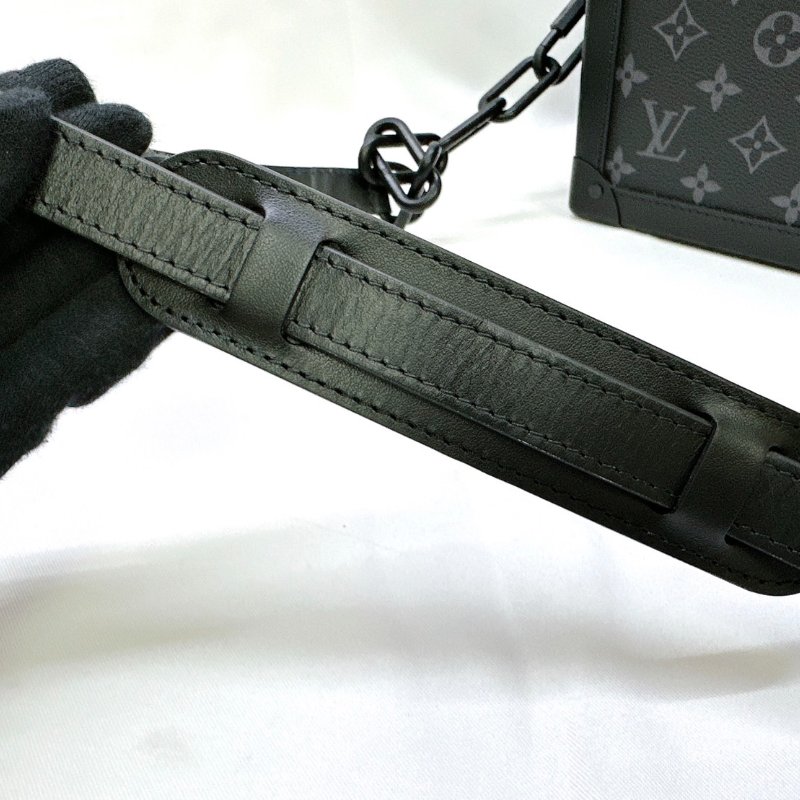 LV 全新Soft Trunk黑花軟箱包-8