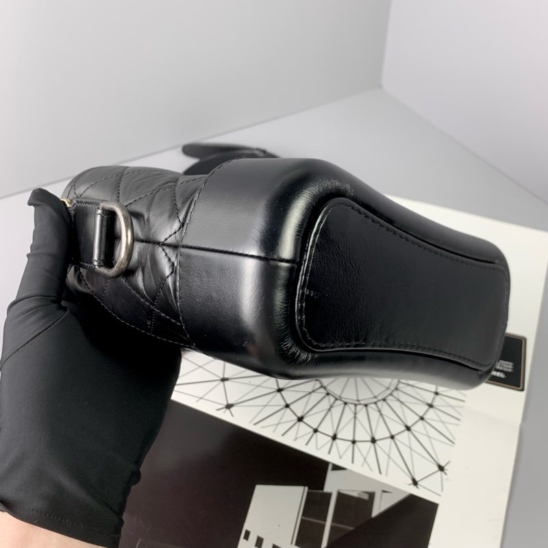 Chanel流浪包小號黑金-6