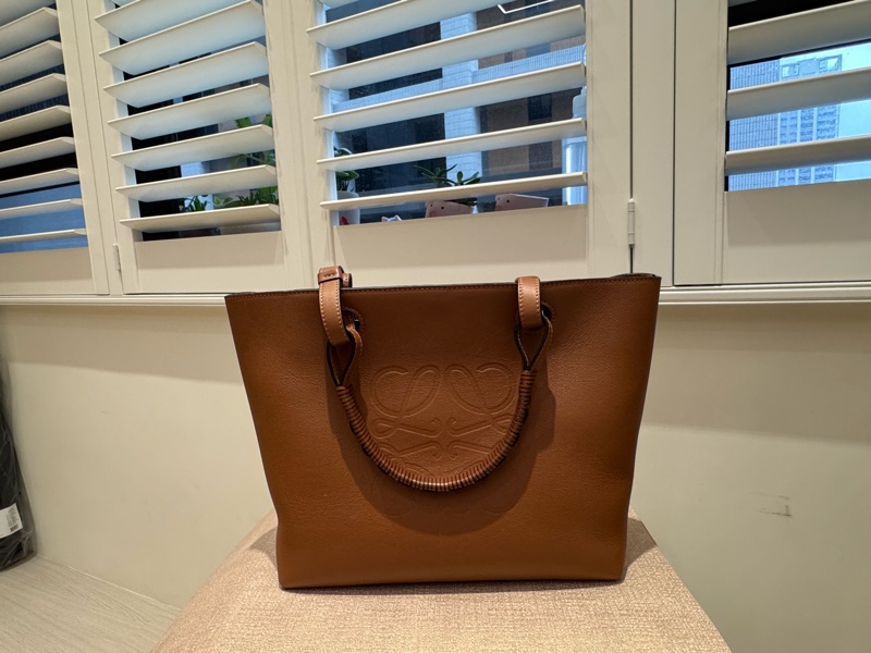 LOEWE anagram 小號-1