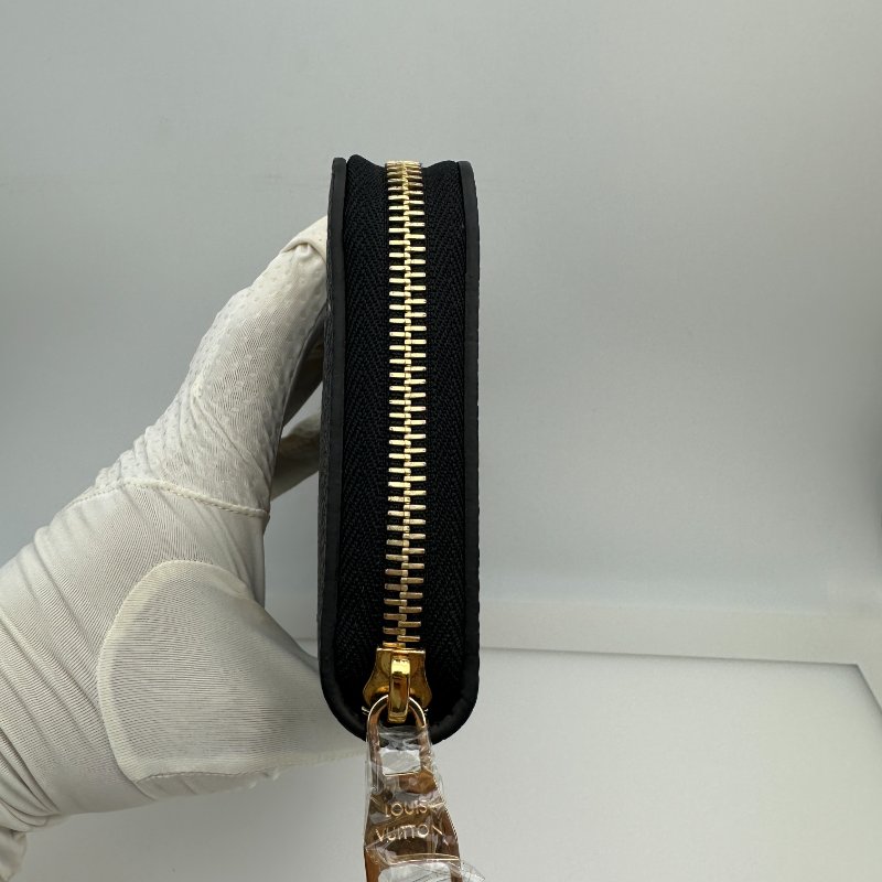 路易威登 Monogram Empreinte Zippy 皮夾 黑色-4