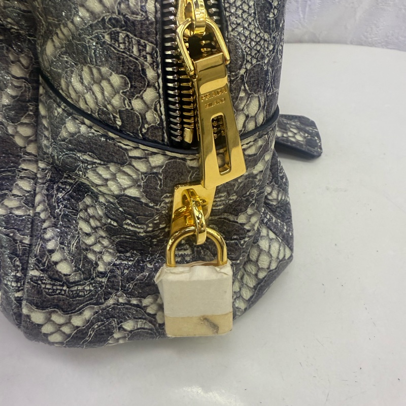 Prada Cervo Lux Print 手提包-19