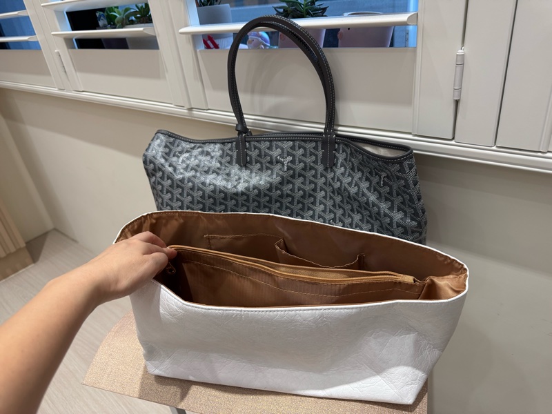 GOYARD 托特包 中號-17