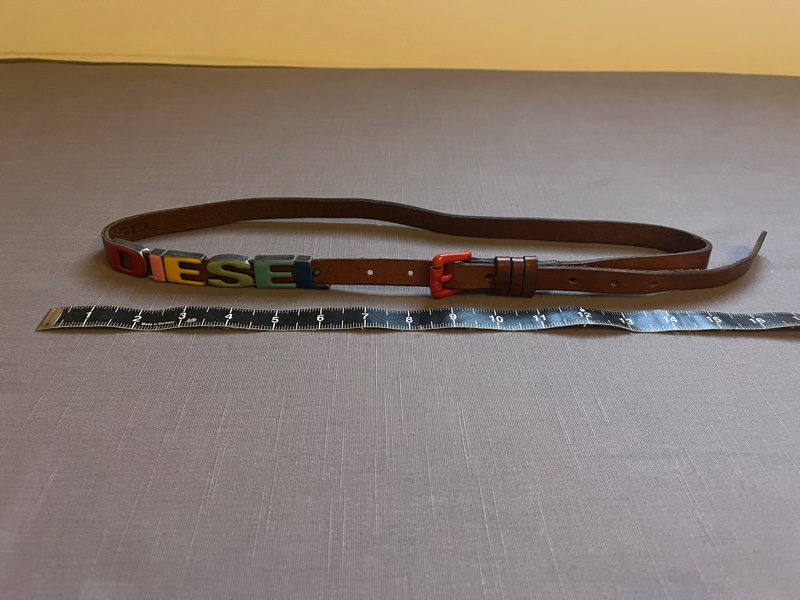 ✨ DIESEL 多彩LOGO 棕色真皮腰帶|經典百搭款-2