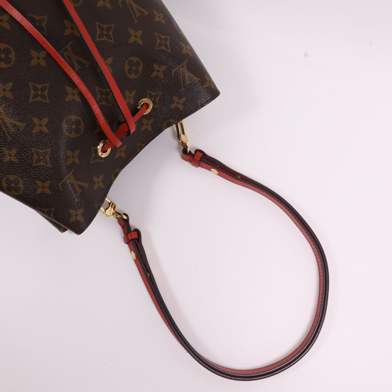 LOUIS VUITTON Monogram Neo Noe Bucket Bag金扣肩背袋Coquelicot-8