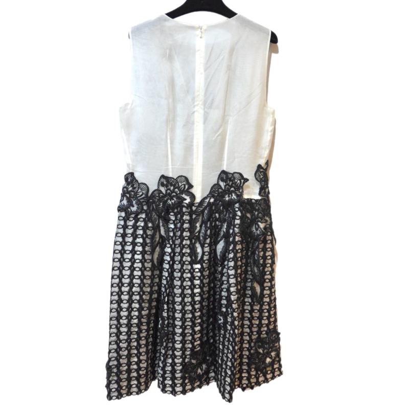 義大利精品中的精品ALBERTA FERRETTI立體蕾絲刺繡小禮服IT40-4