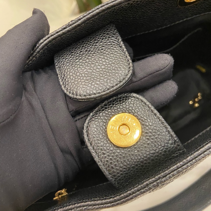 Chanel pst 黑金荔枝紋托特包購物袋 15開有卡 尺寸約24.5*22cm。-15