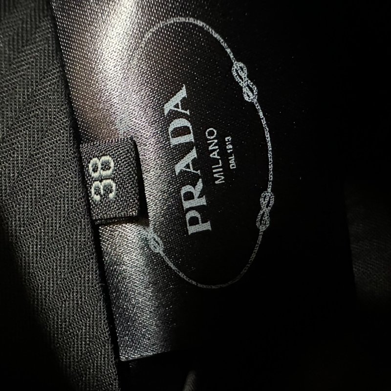 【美收精品】PRADA 黑色西裝褲 B-888【隔月月中將轉賣至日本 上架期限30天】-4