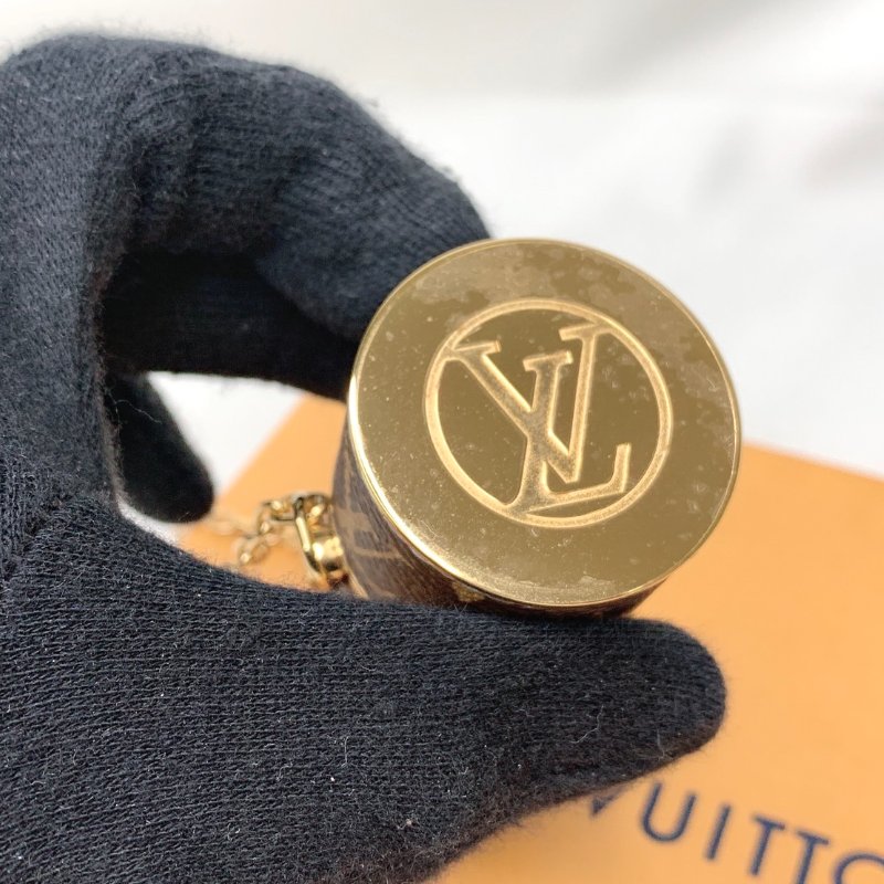 LV 老花鏈帶口紅唇膏盒-7