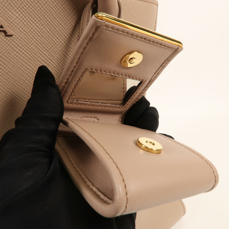 PRADA 牛皮皮革Monochrome金扣手挽肩背兩用袋-11