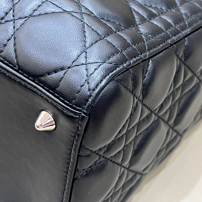 Dior迪奧Lady Dior黑銀羊皮戴妃五格 手提包 肩背斜背包-17