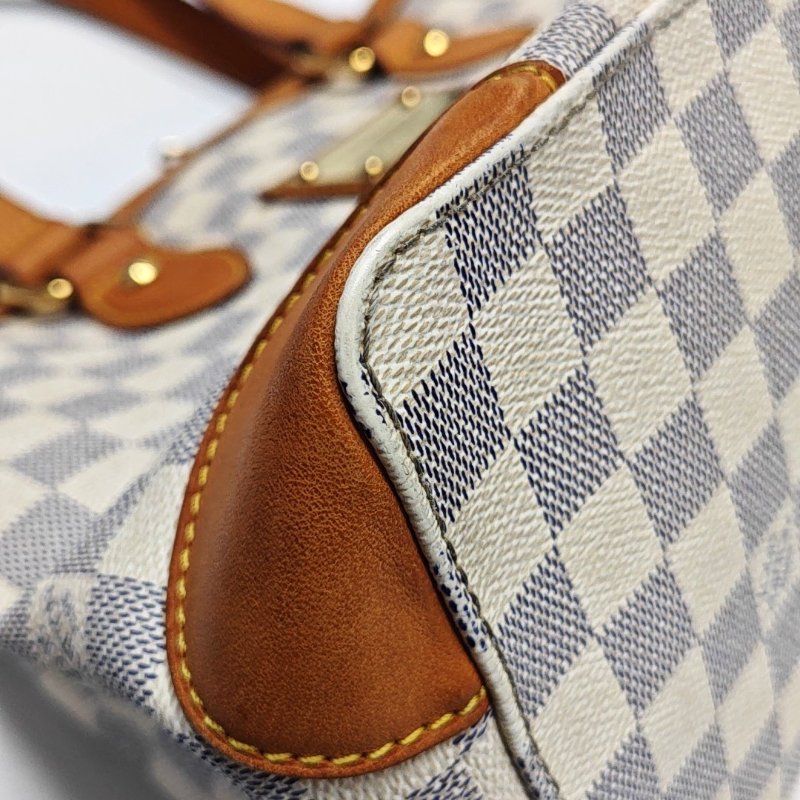 LOUIS VUITTON HAMPSTEAD 小號 白色塗層帆布棋盤格手提包單肩包 金色五金-14