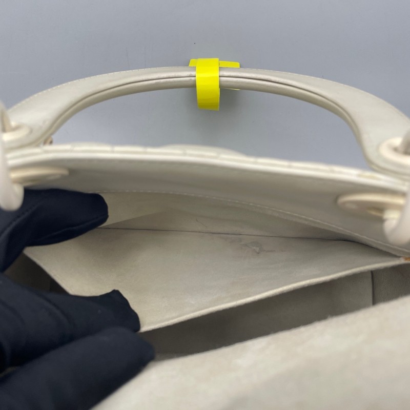 DIOR Lady Dior 五格戴妃 白色羊皮磨砂扣 手提肩背斜背包-17