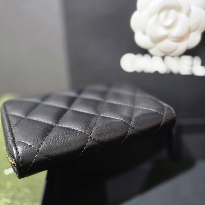 Chanel 小羊皮 ㄇ字型零錢包-6