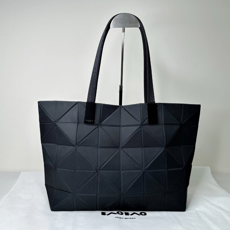 BAOBAO 三宅一生 霧面黑TRACK托特包-0