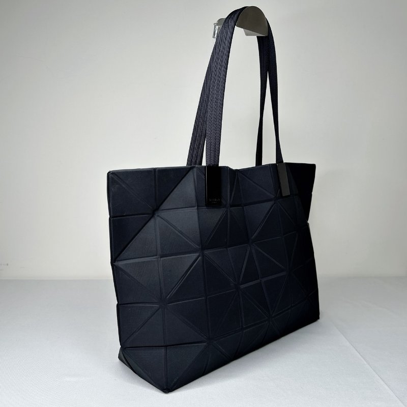 BAOBAO 三宅一生 霧面黑TRACK托特包-3