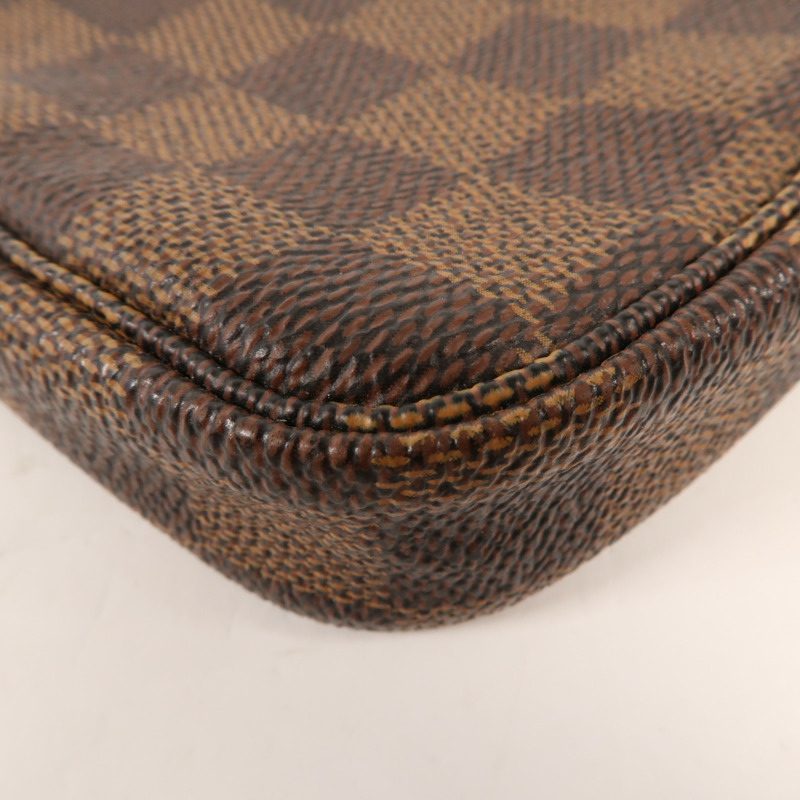 LOUIS VUITTON Damier Mini Pochette金扣手挽袋-5