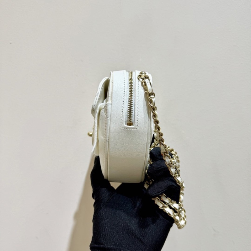 【全套❣️】Chanel桃心 心形鏈條肩帶愛心包 小號 單肩斜挎包白色金扣-3