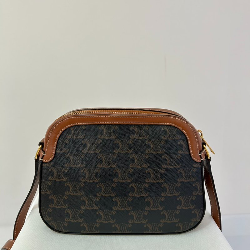 CELINE咖編字花小側背-2