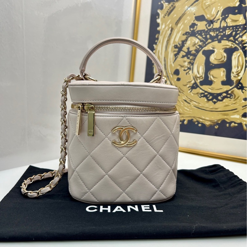 【閒置❤️】 Chanel trendy cc系列手柄化妝包 斜挎包 淺粉色金扣-0