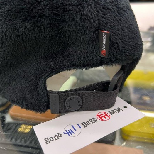 東區正精品㊣Moncler 黑色毛毛logo帽子棒球帽 RZ5799-5