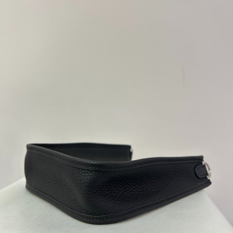 HERMES黑/銀釦 Evelyne 16-4