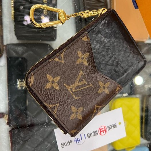東區正精品㊣LOUIS VUITTON LV M69431字紋拼黑色皮革金釦L型拉鍊卡片夾鑰匙包零錢包 RZ5794-6