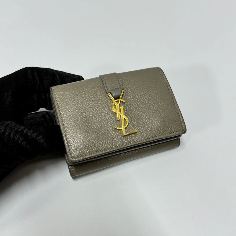 （超便宜🤩） YSL 聖羅蘭 經典款 三折短夾 專櫃22100！-10