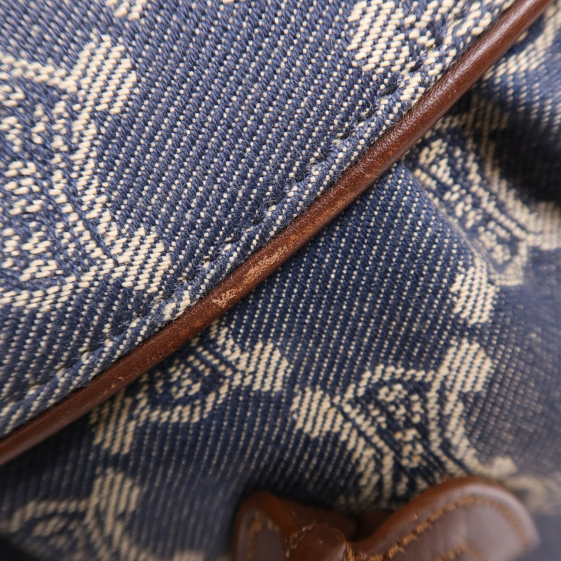 CELINE 牛仔布/皮革Macadam Hand Bag金扣手挽袋-13