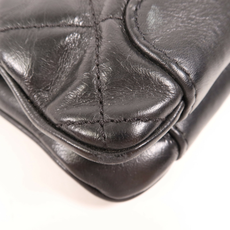 CHANEL 牛皮皮革Chain Shoulder銀扣肩背袋-6