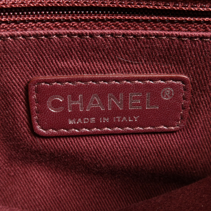 CHANEL 牛皮皮革Chain Shoulder銀扣肩背袋-10