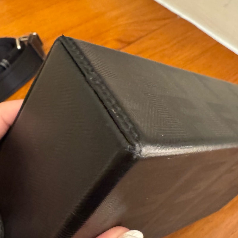 Fendi黑色硬殼手提兩用包-9