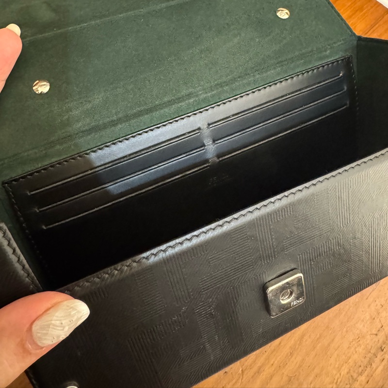 Fendi黑色硬殼手提兩用包-34